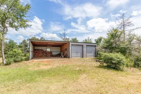 1004 22 Hills Road Gause TX 77857