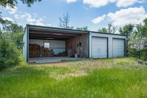 1004 22 Hills Road Gause TX 77857