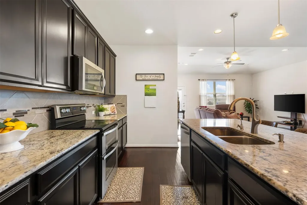 17221 Brittle Lane Pflugerville TX 78660