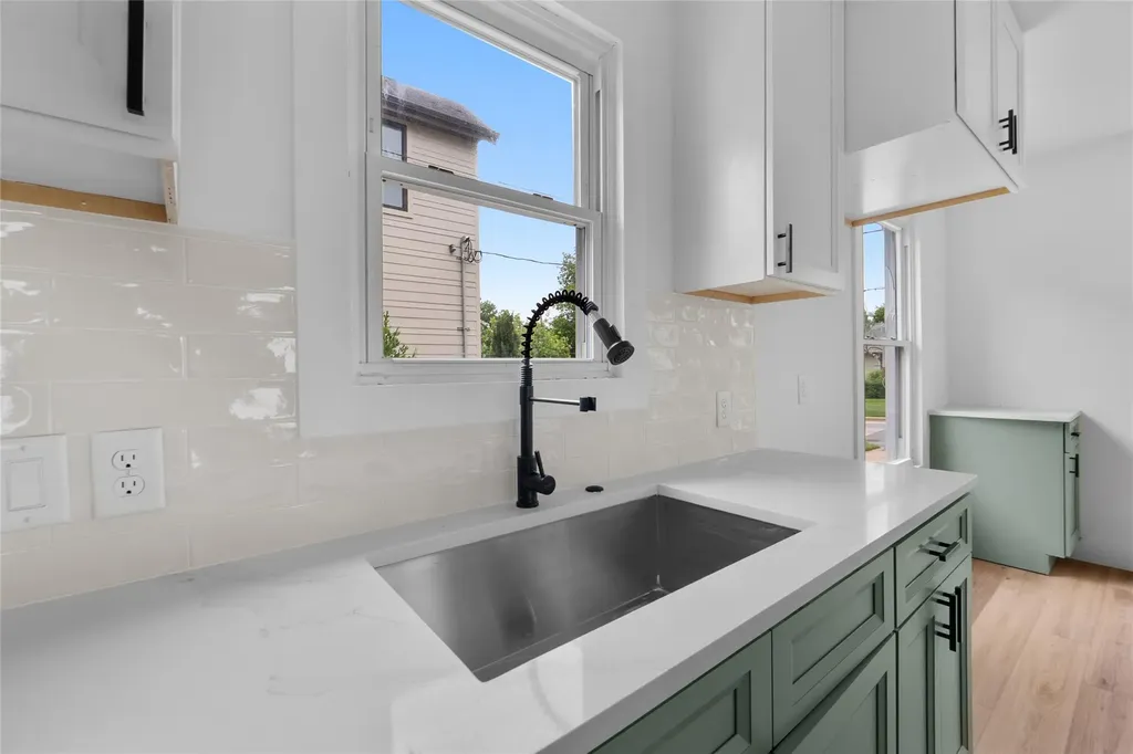 605 E 47th Street Austin TX 78751