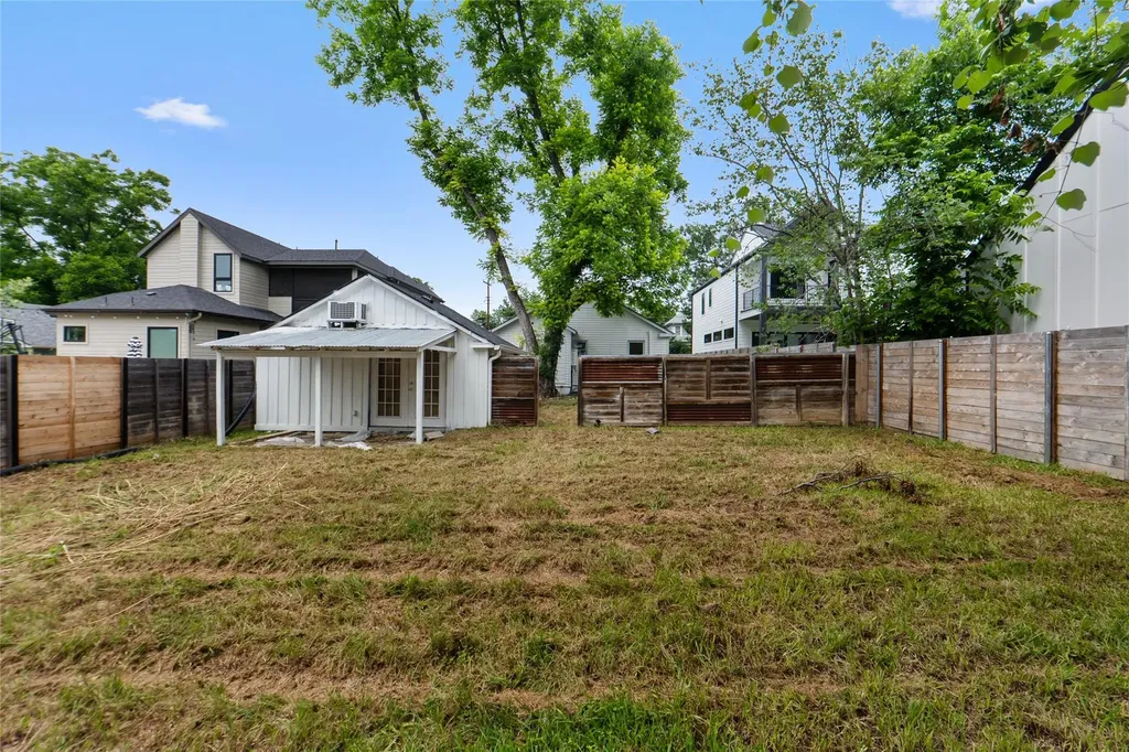 605 E 47th Street Austin TX 78751