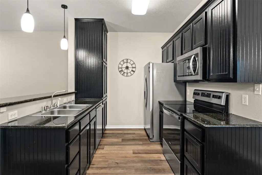 2009 S 10th Street Waco TX 76706