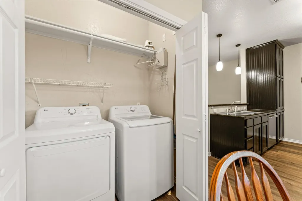 2009 S 10th Street Waco TX 76706