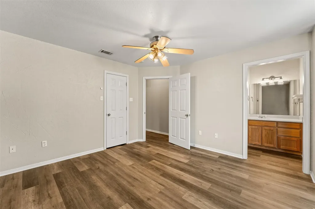 2009 S 10th Street Waco TX 76706