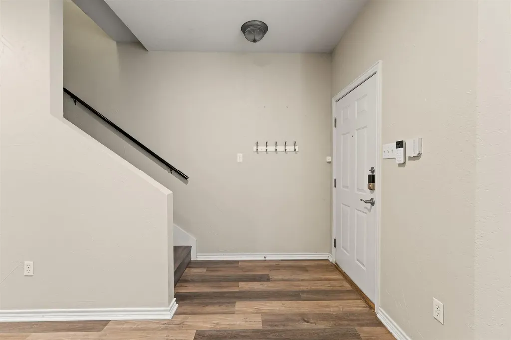 2009 S 10th Street Waco TX 76706