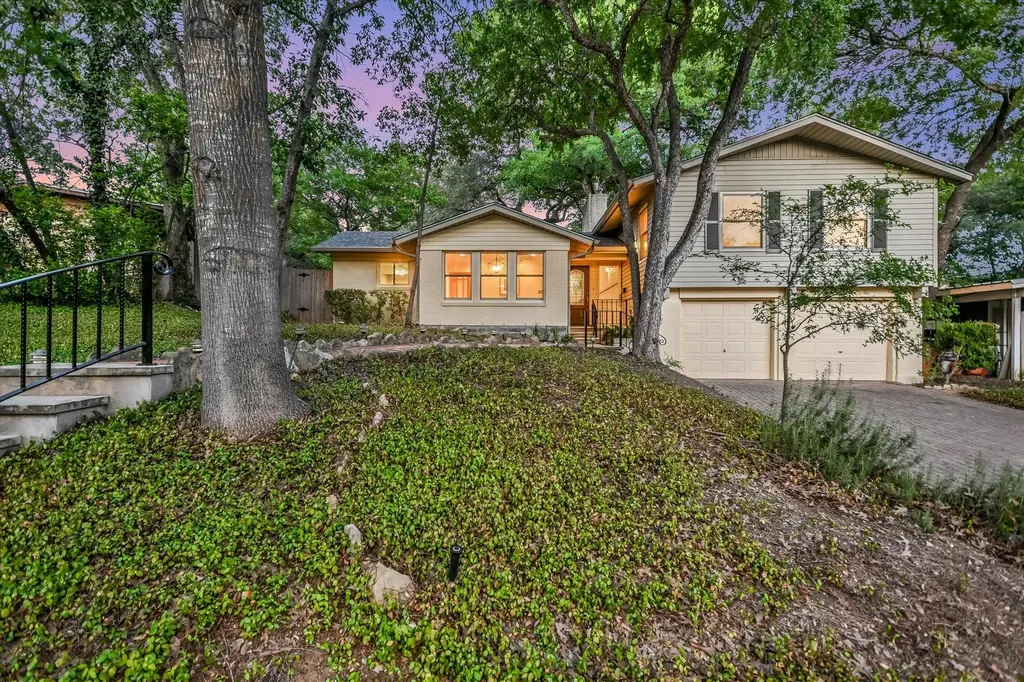 1113 Bluebonnet Lane Austin TX 78704