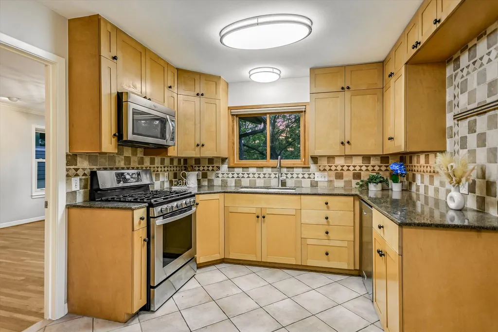 1113 Bluebonnet Lane Austin TX 78704