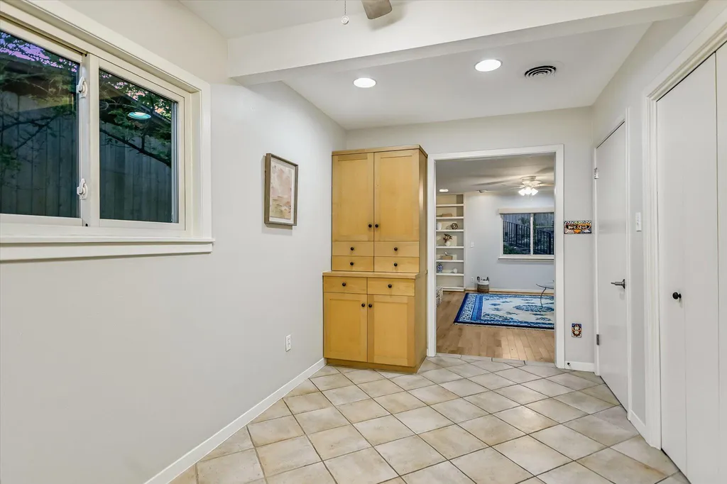 1113 Bluebonnet Lane Austin TX 78704