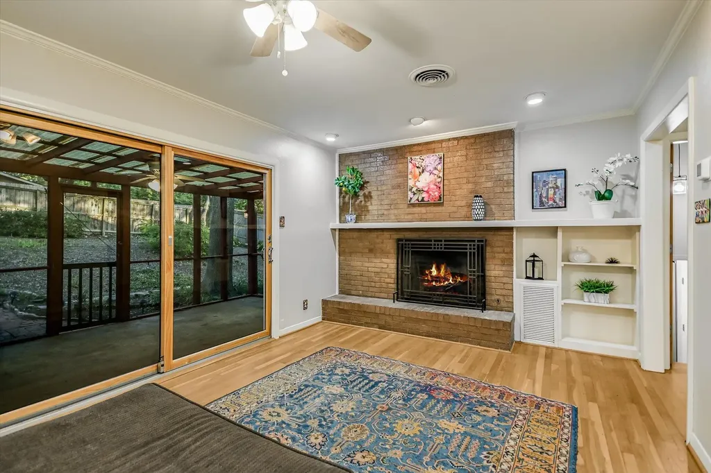 1113 Bluebonnet Lane Austin TX 78704