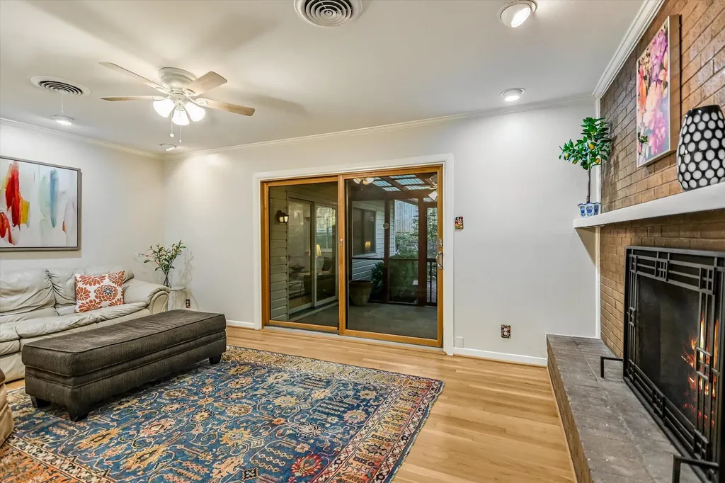 1113 Bluebonnet Lane Austin TX 78704