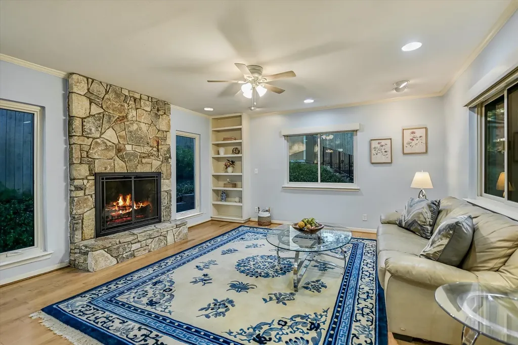 1113 Bluebonnet Lane Austin TX 78704