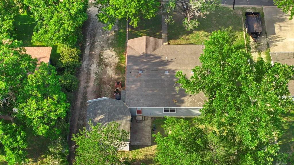 1905 Bissel Lane Austin TX 78745