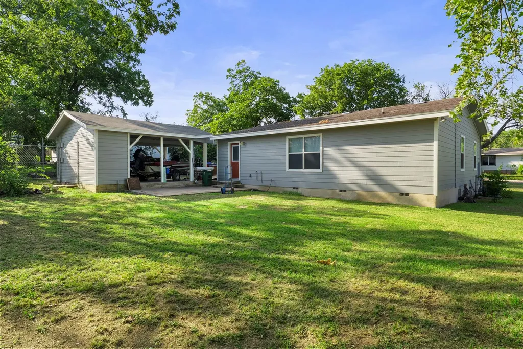 1905 Bissel Lane Austin TX 78745