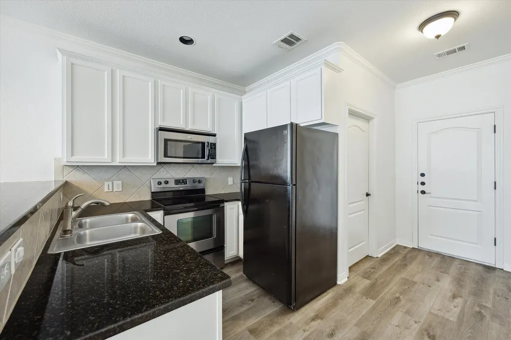 2101 Town Centre Drive Round Rock TX 78664