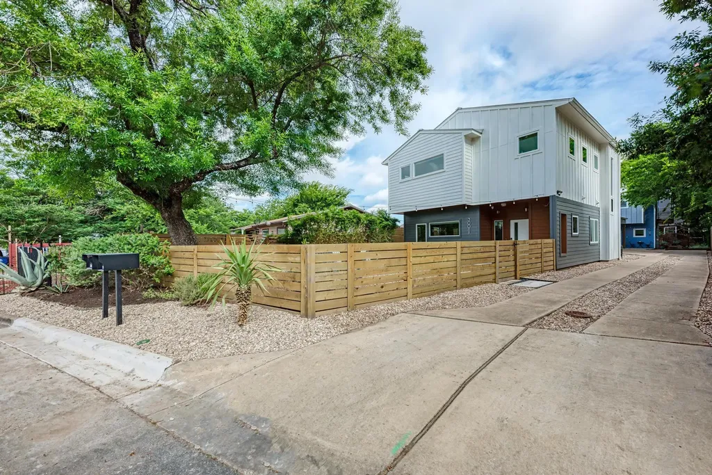 3008 E 14th 1/2 Street Austin TX 78702