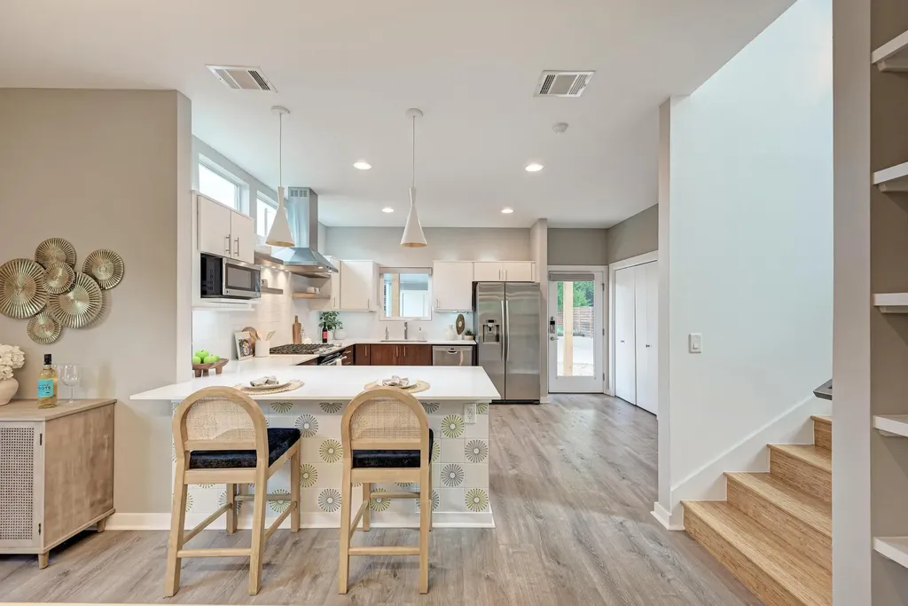 3008 E 14th 1/2 Street Austin TX 78702