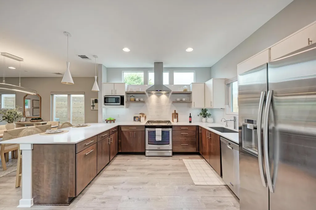 3008 E 14th 1/2 Street Austin TX 78702