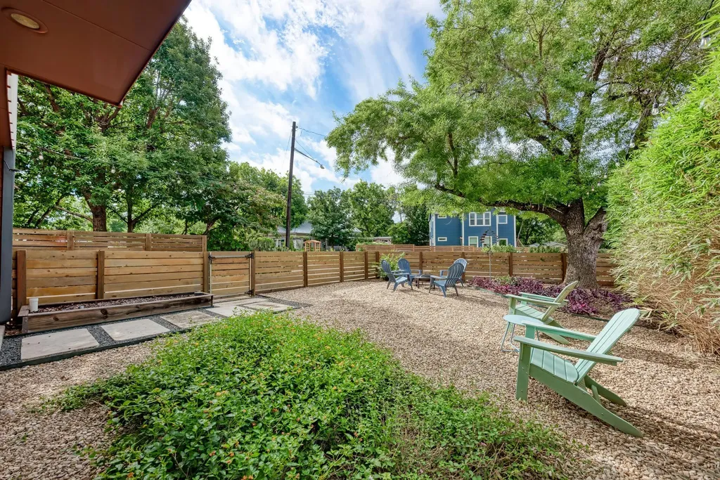 3008 E 14th 1/2 Street Austin TX 78702
