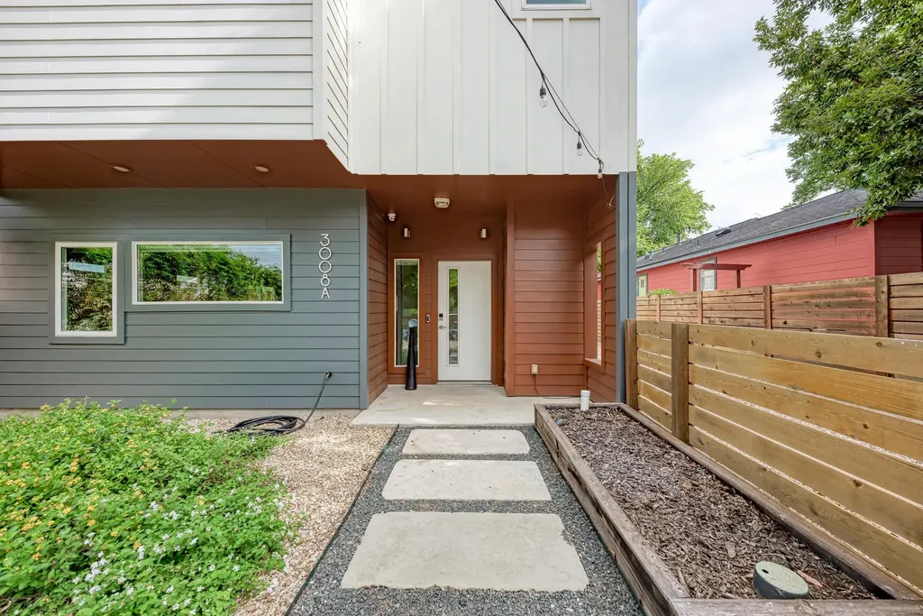 3008 E 14th 1/2 Street Austin TX 78702