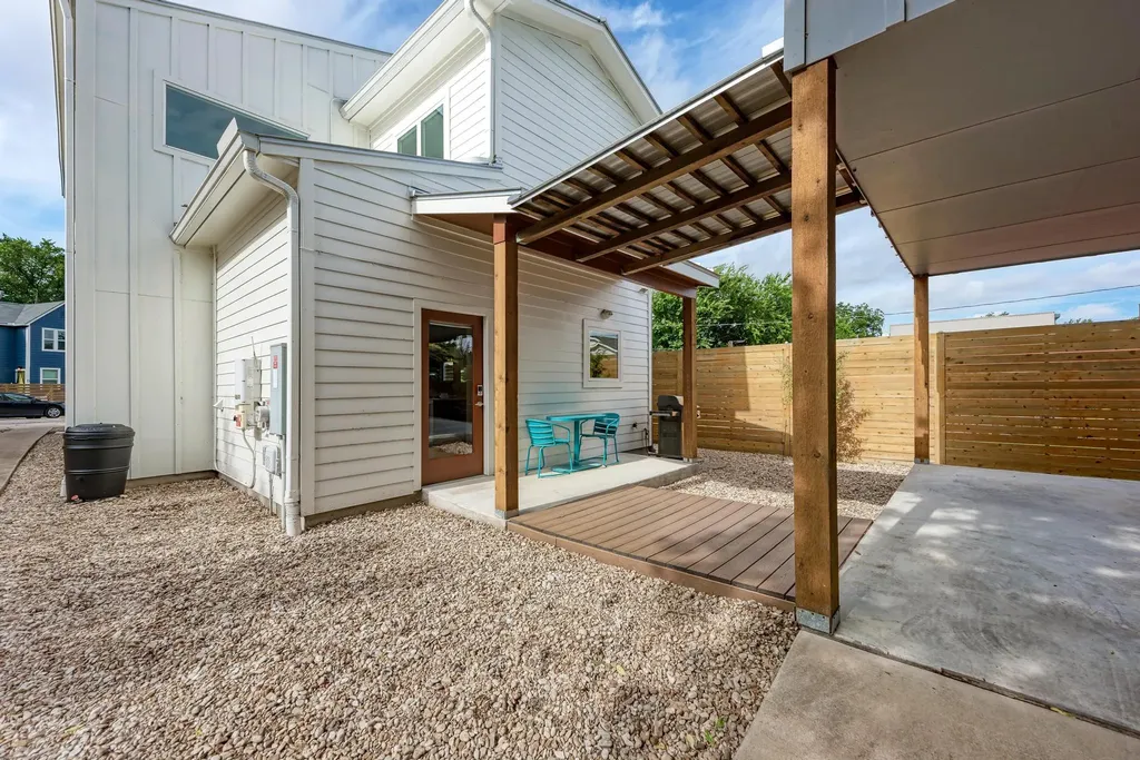 3008 E 14th 1/2 Street Austin TX 78702