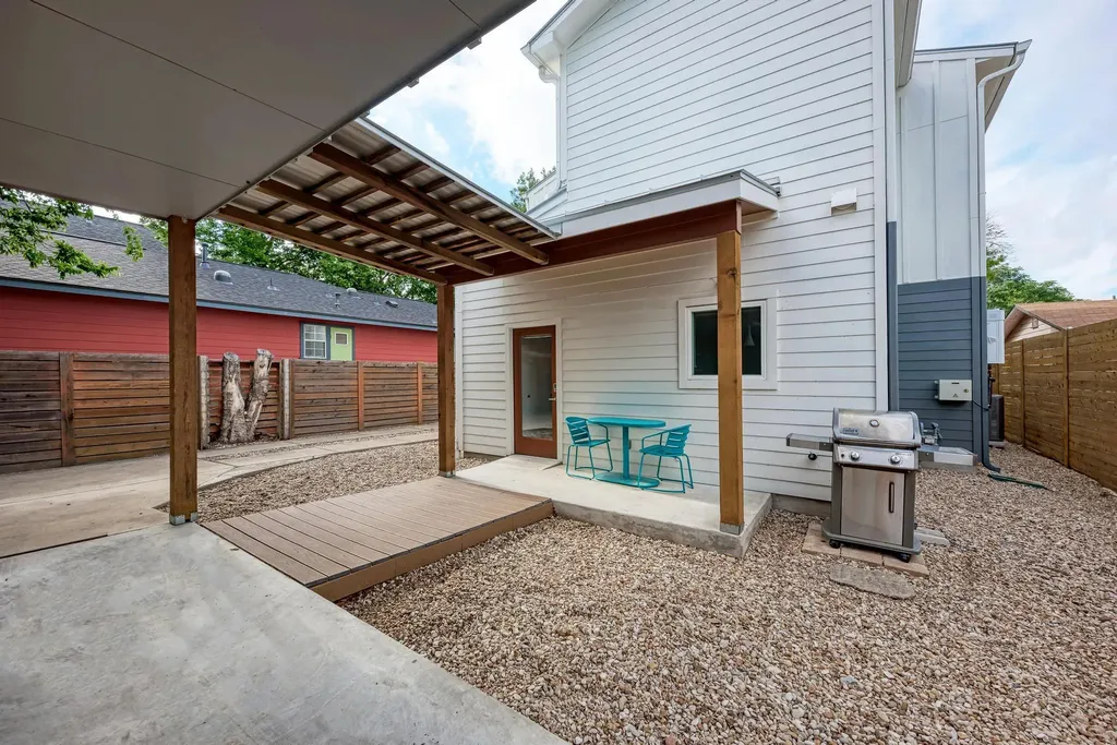 3008 E 14th 1/2 Street Austin TX 78702