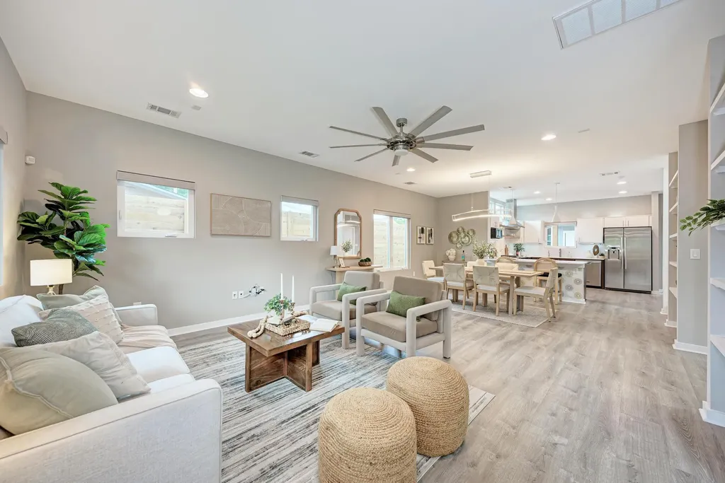 3008 E 14th 1/2 Street Austin TX 78702