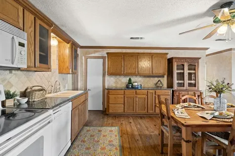 158 Watch Hill Road Stonewall TX 78671