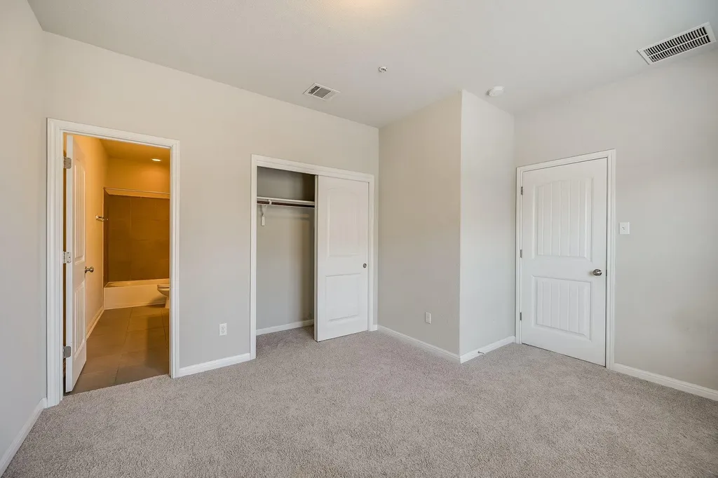 7220 Wyoming Springs Drive Round Rock TX 78681