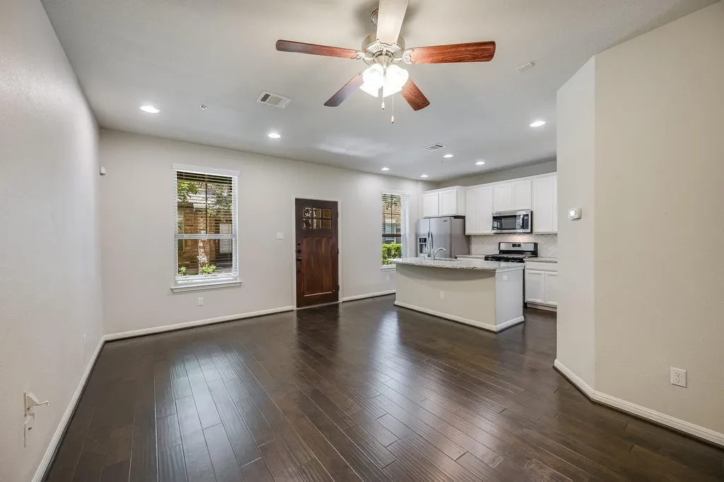 7220 Wyoming Springs Drive Round Rock TX 78681