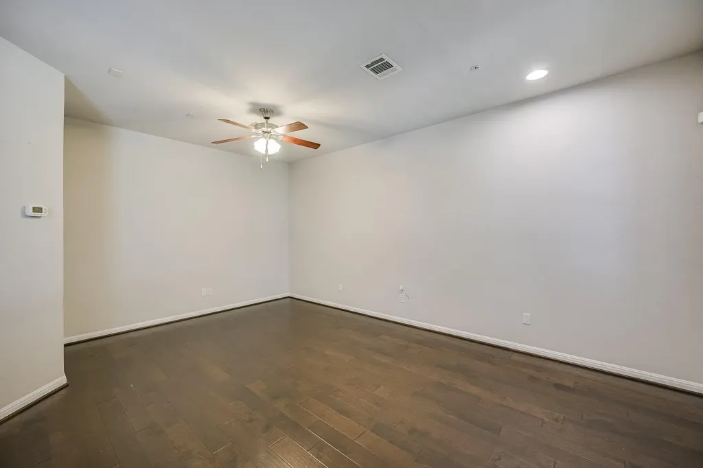 7220 Wyoming Springs Drive Round Rock TX 78681
