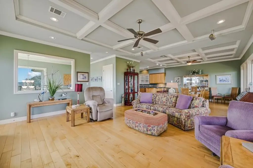27023 Waterfall Hill Parkway Spicewood TX 78669