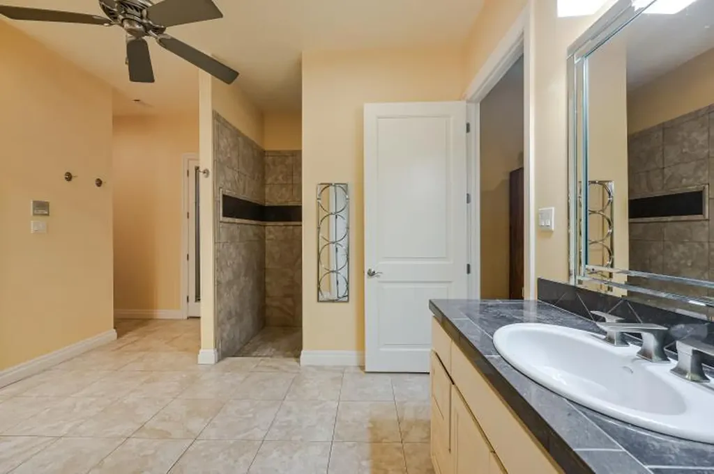 27023 Waterfall Hill Parkway Spicewood TX 78669