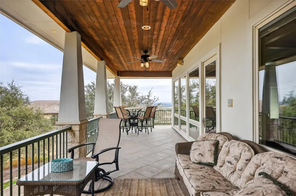27023 Waterfall Hill Parkway Spicewood TX 78669