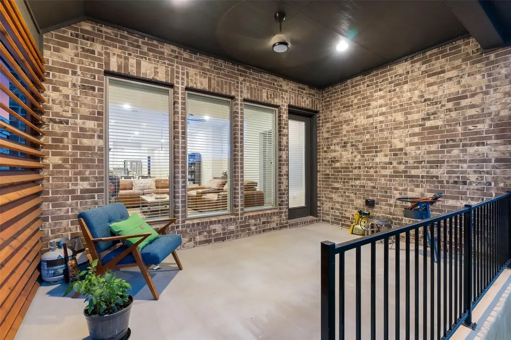 164 High Rock Pass Kyle TX 78640