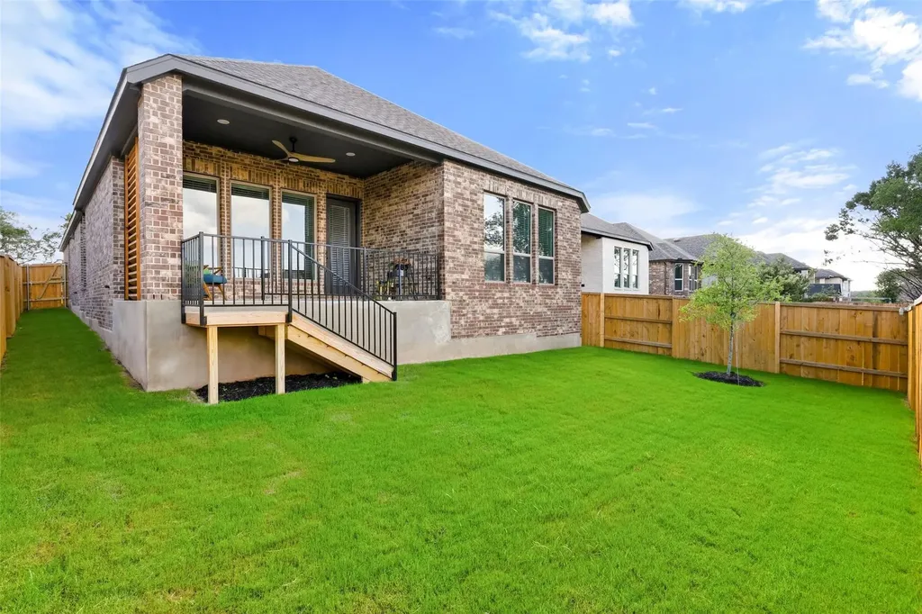 164 High Rock Pass Kyle TX 78640