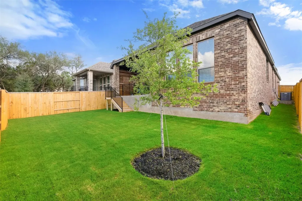 164 High Rock Pass Kyle TX 78640