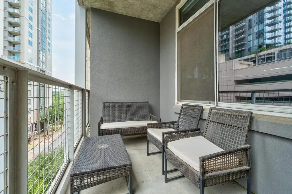 54 Rainey Street Austin TX 78701