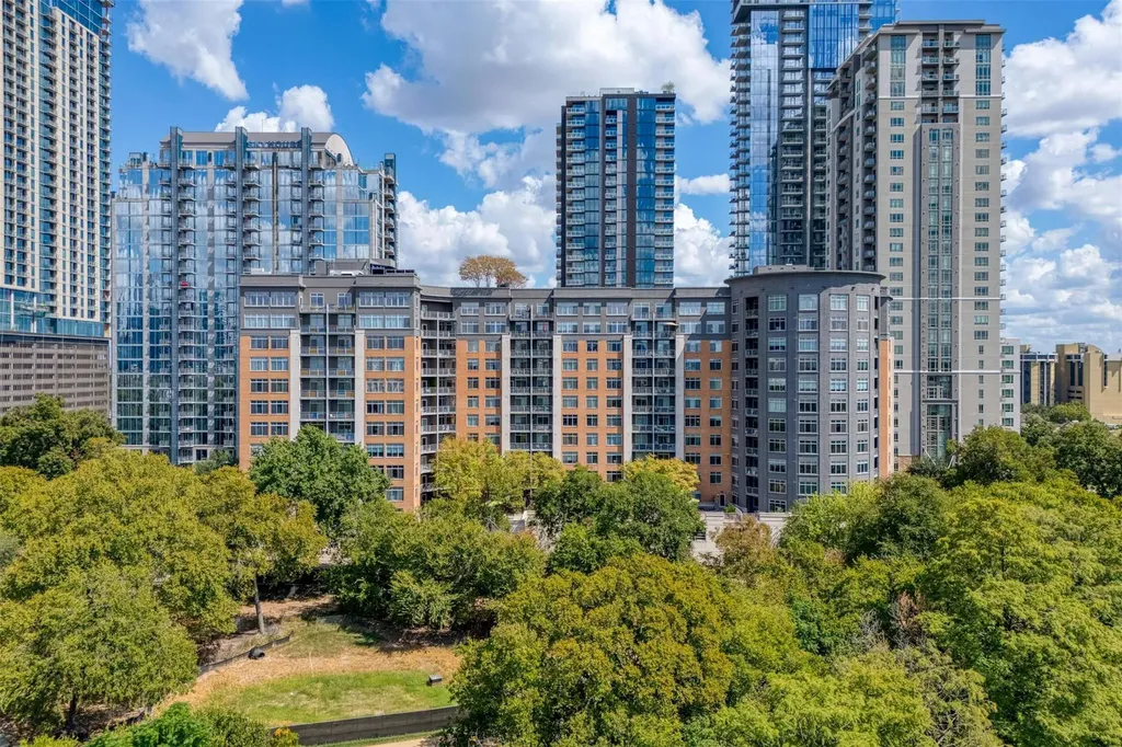 54 Rainey Street Austin TX 78701