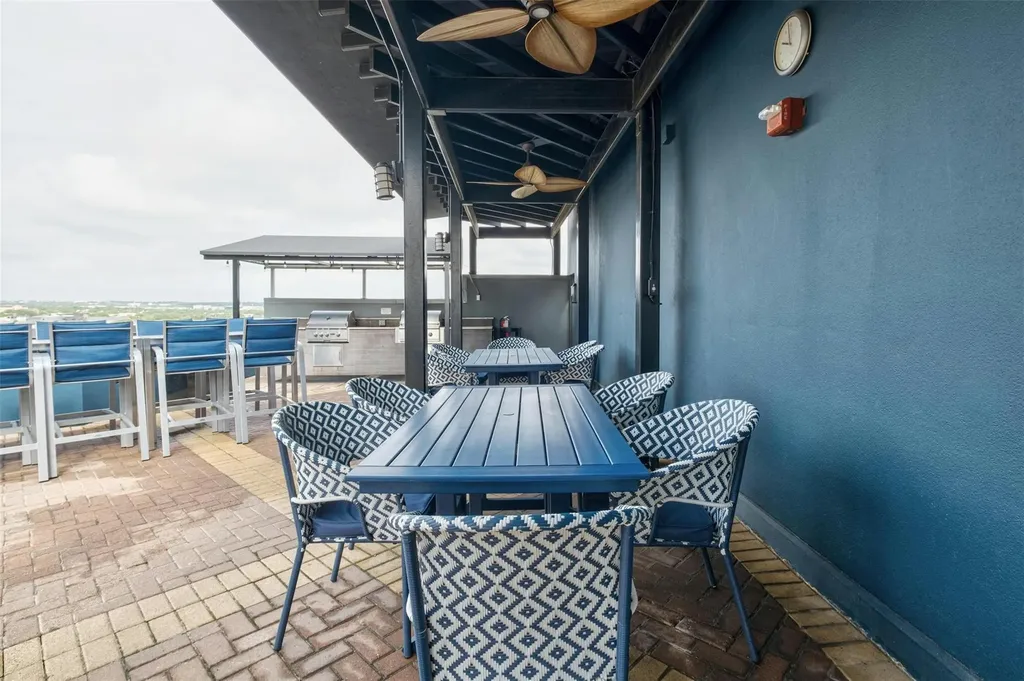54 Rainey Street Austin TX 78701