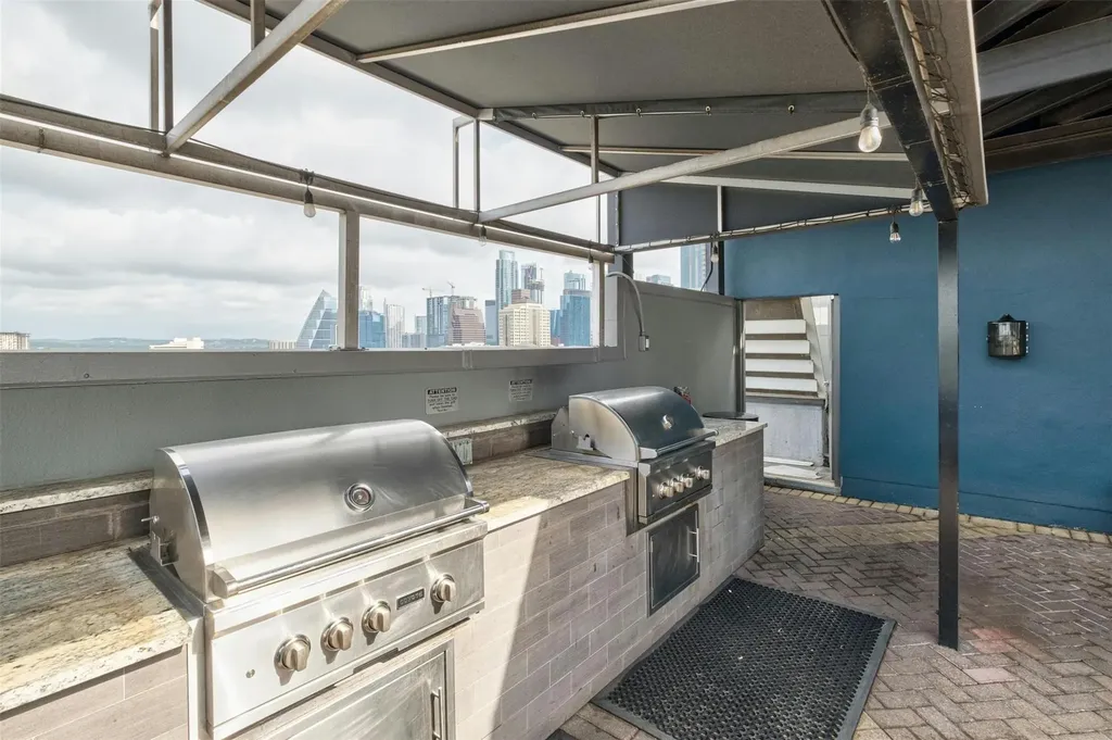 54 Rainey Street Austin TX 78701