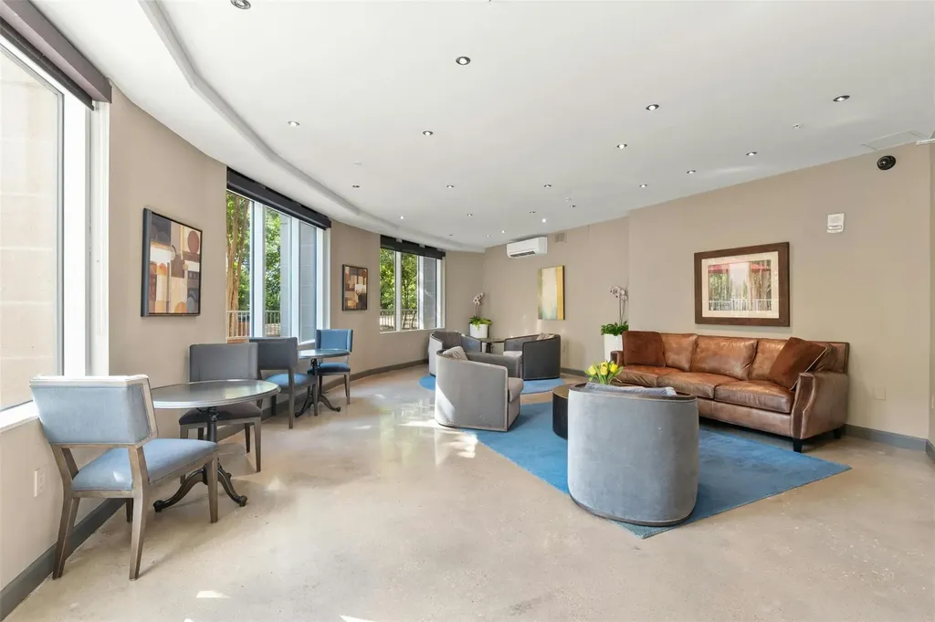 54 Rainey Street Austin TX 78701