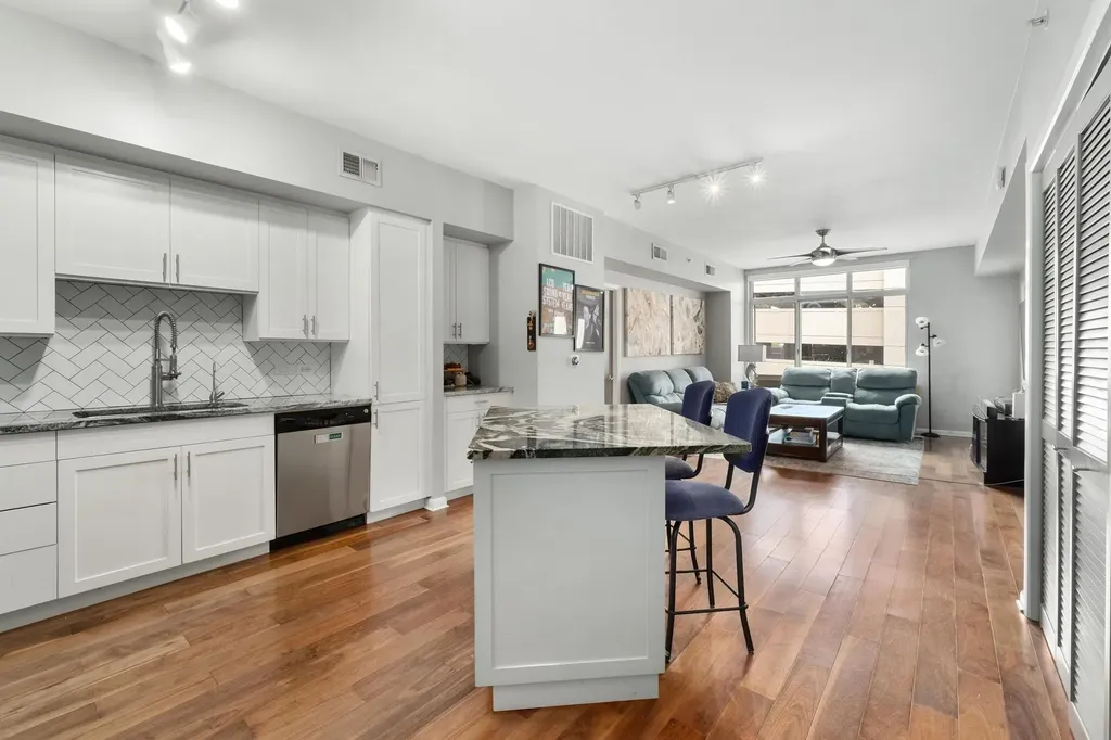 54 Rainey Street Austin TX 78701