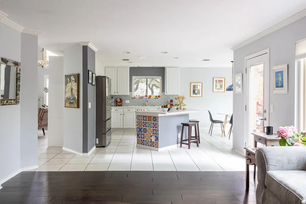 3704 Caney Creek Road Austin TX 78732
