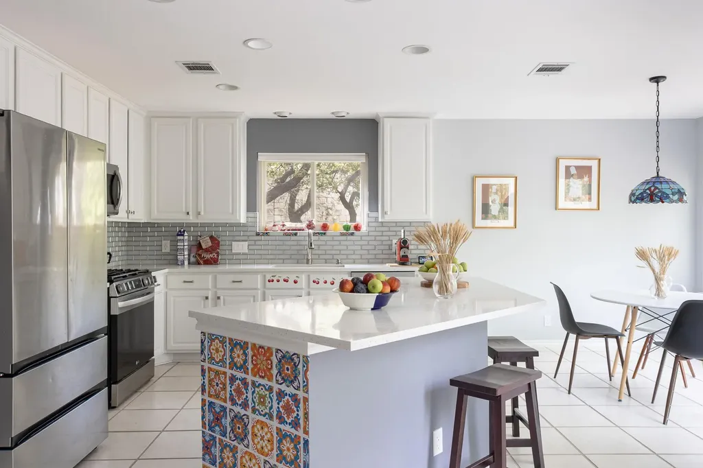 3704 Caney Creek Road Austin TX 78732