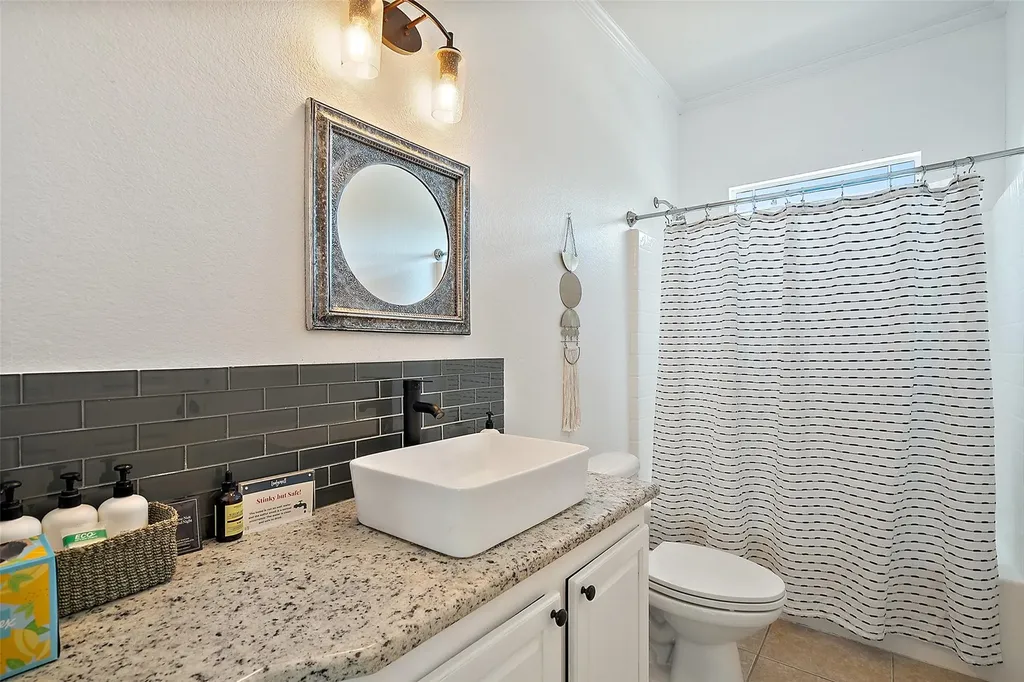 415 Angel Fire Road Dripping Springs TX 78620