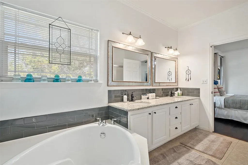 415 Angel Fire Road Dripping Springs TX 78620