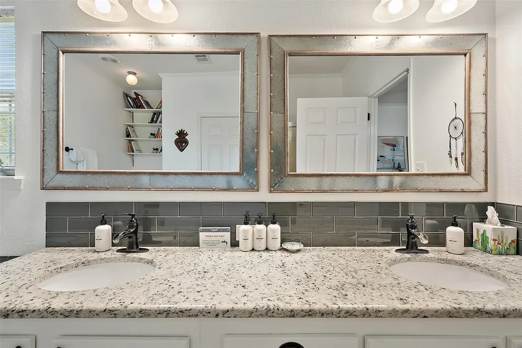 415 Angel Fire Road Dripping Springs TX 78620