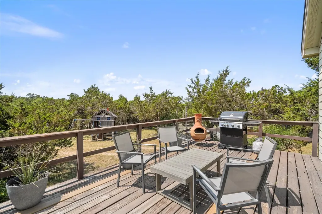 415 Angel Fire Road Dripping Springs TX 78620