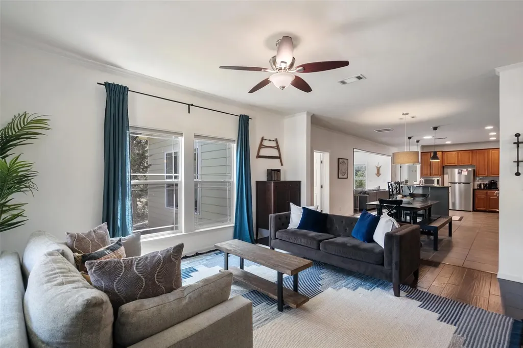415 Angel Fire Road Dripping Springs TX 78620
