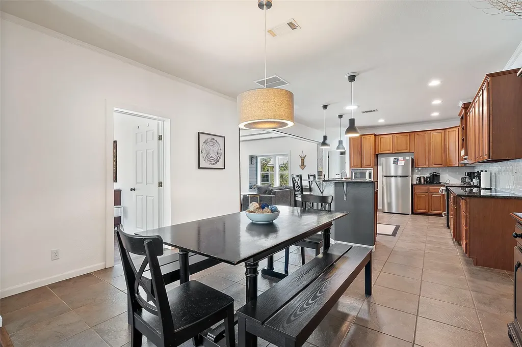 415 Angel Fire Road Dripping Springs TX 78620